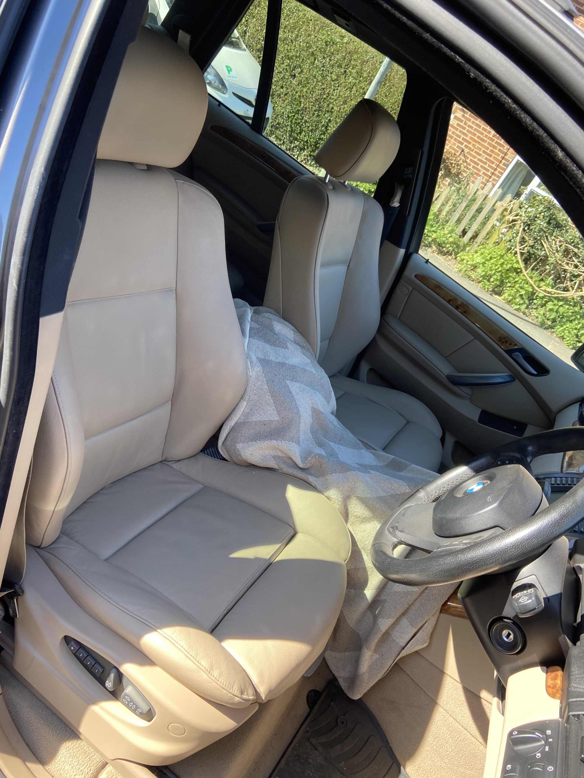 BMW X5 Car Seat Restoration Mobileleatherrepairs
